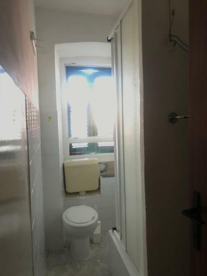 Apartman Gracin Primošten Eksteriør billede