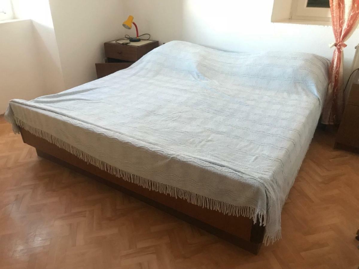 Apartman Gracin Primošten Eksteriør billede