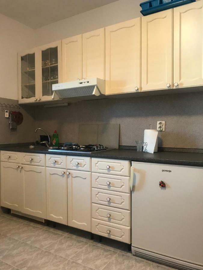 Apartman Gracin Primošten Eksteriør billede